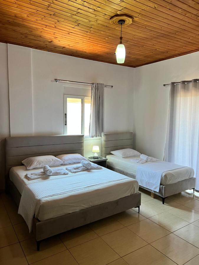 Hotel Moscopole Ksamil Ngoại thất bức ảnh