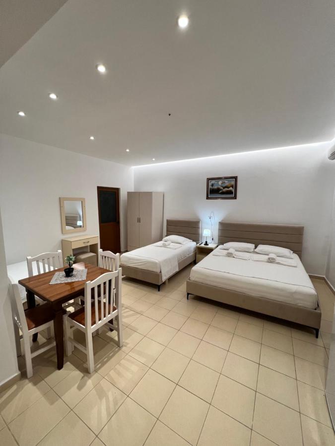 Hotel Moscopole Ksamil Ngoại thất bức ảnh