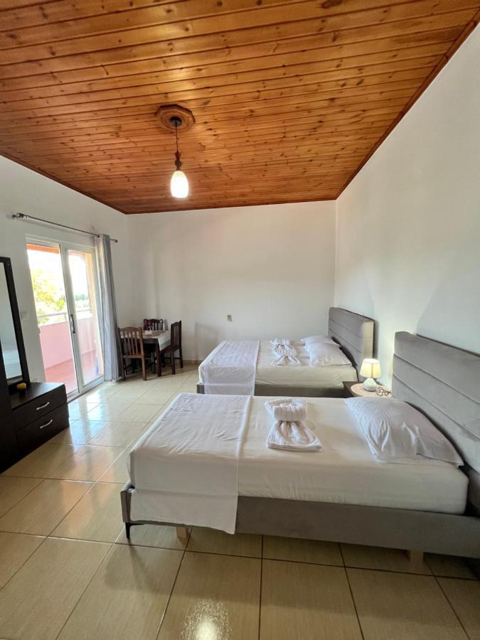 Hotel Moscopole Ksamil Ngoại thất bức ảnh