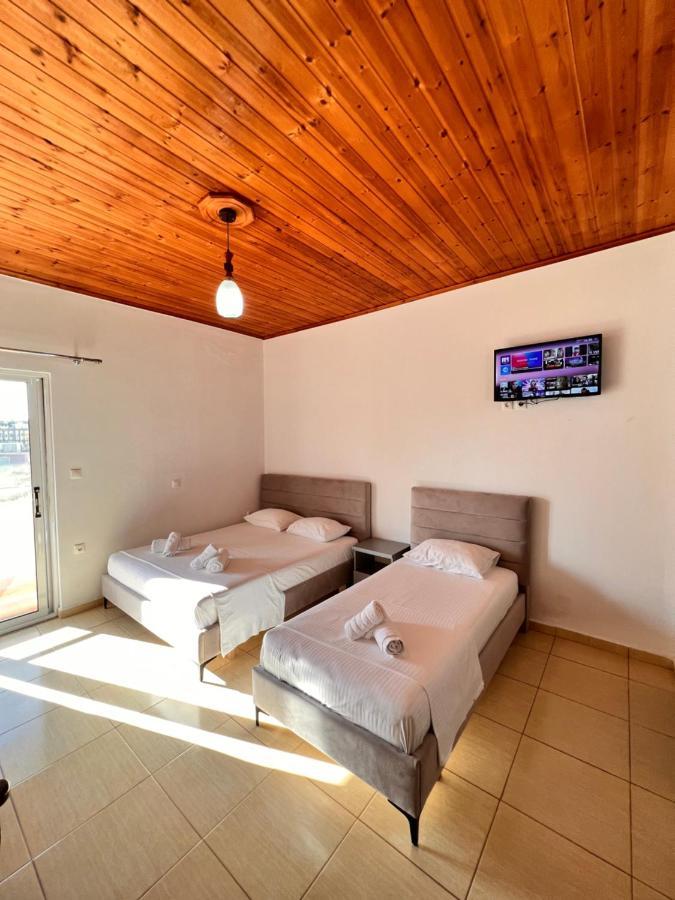 Hotel Moscopole Ksamil Ngoại thất bức ảnh